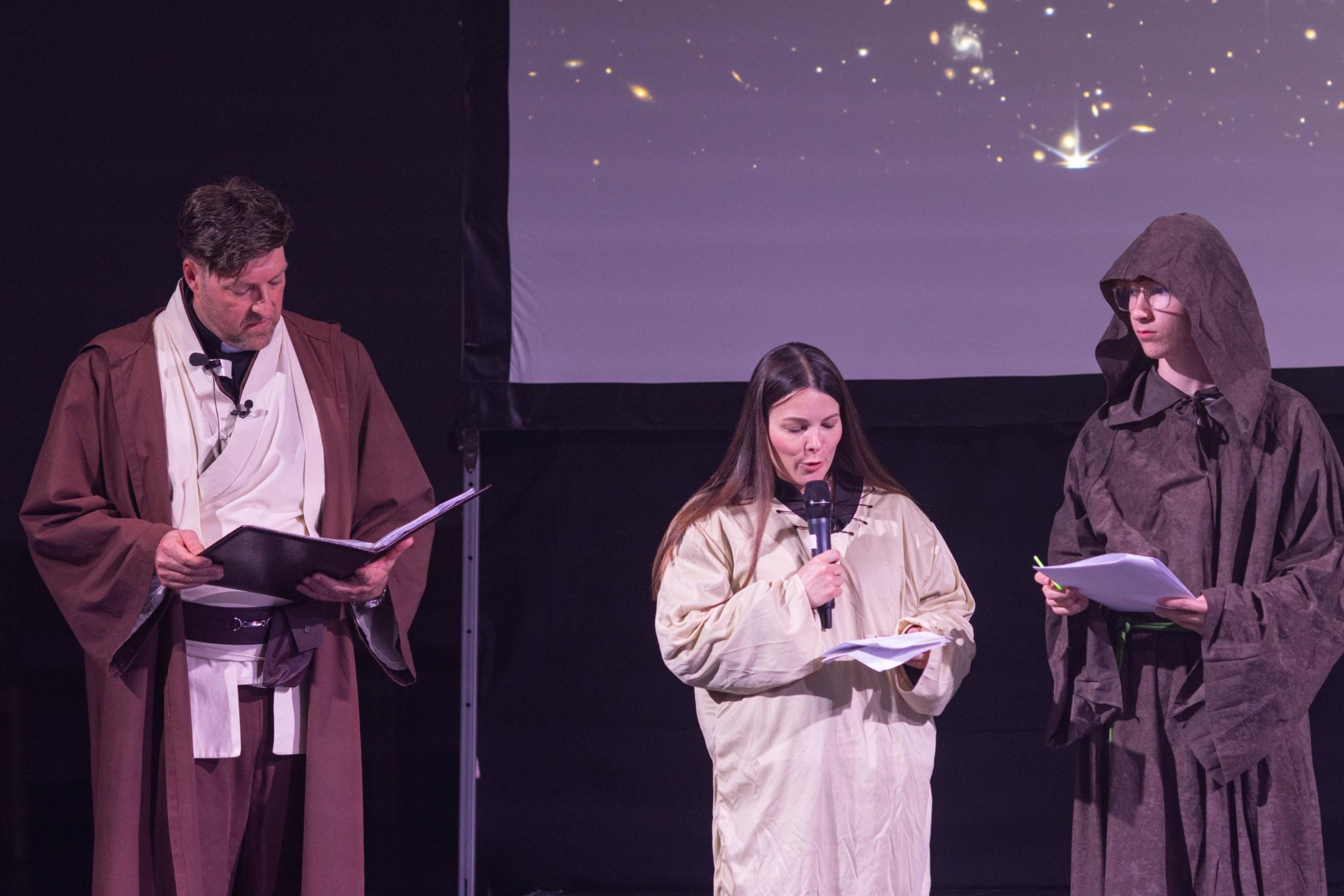 'Star Wars Gottesdienst: Möge die Macht Gottes mit dir sein' in der Oberkirche des Jugendhauses Burg Feuerstein am Samstag, 18.04.2026: Diözesanjugendpfarrer Gerd Richard Neumeier