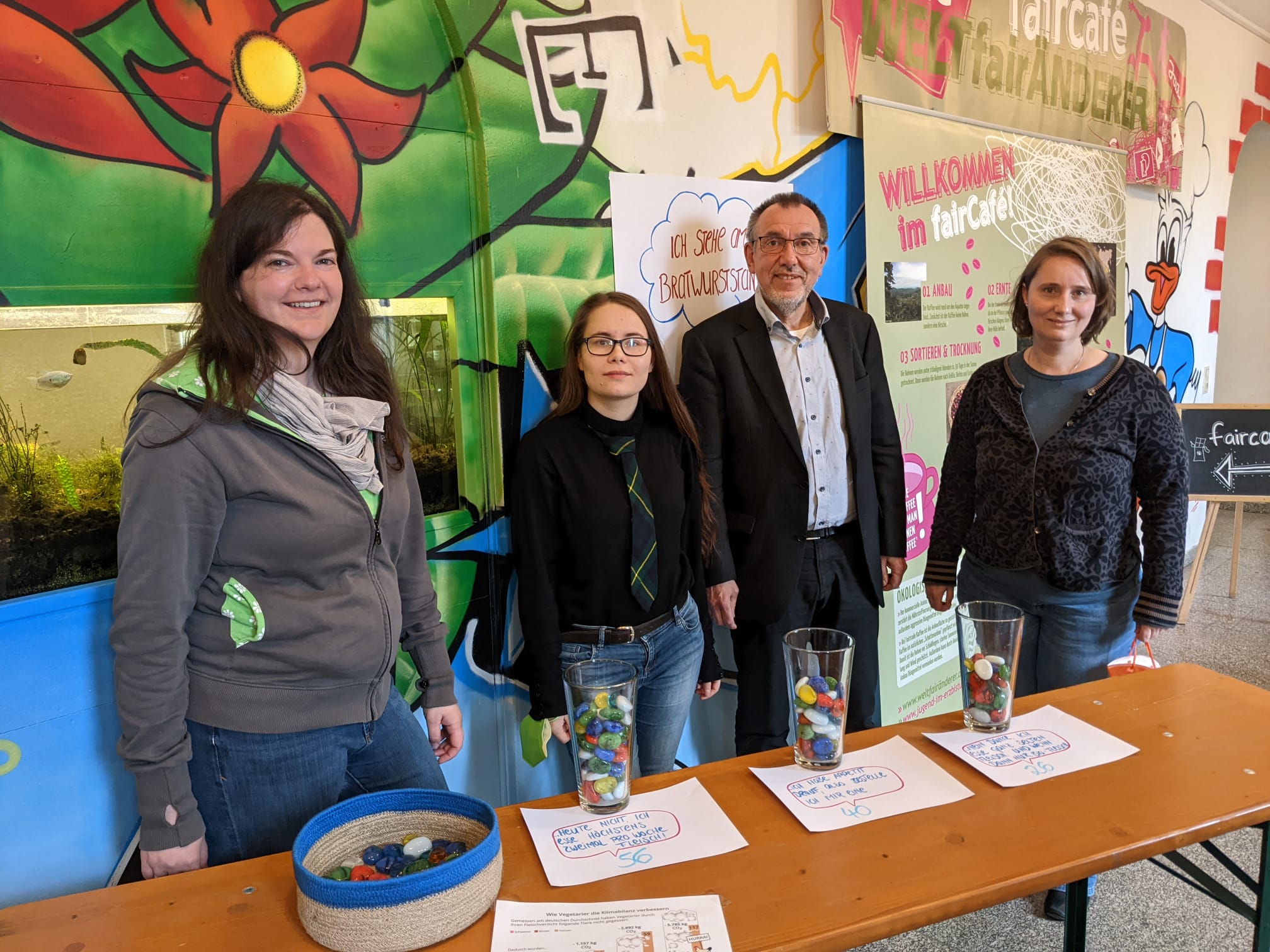 Jenny Schmitt, Katharina Regner (KLJB Diözesanvorstand, Thomas Müller und Daniela Stöcker-Dollinger